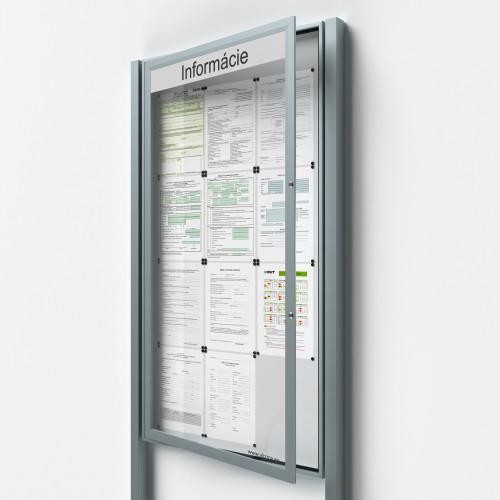 Uzamykateľná informačná vitrína 12bxA4 SIDE50 s nápisom a stĺpikmi