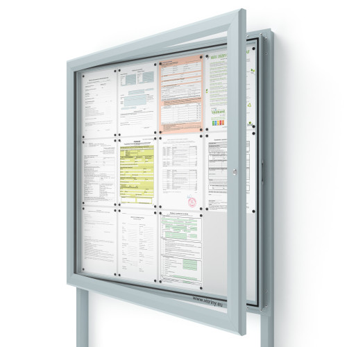 Vonkajšia informačná vitrína V-SIDE60-12-N so stĺpikmi