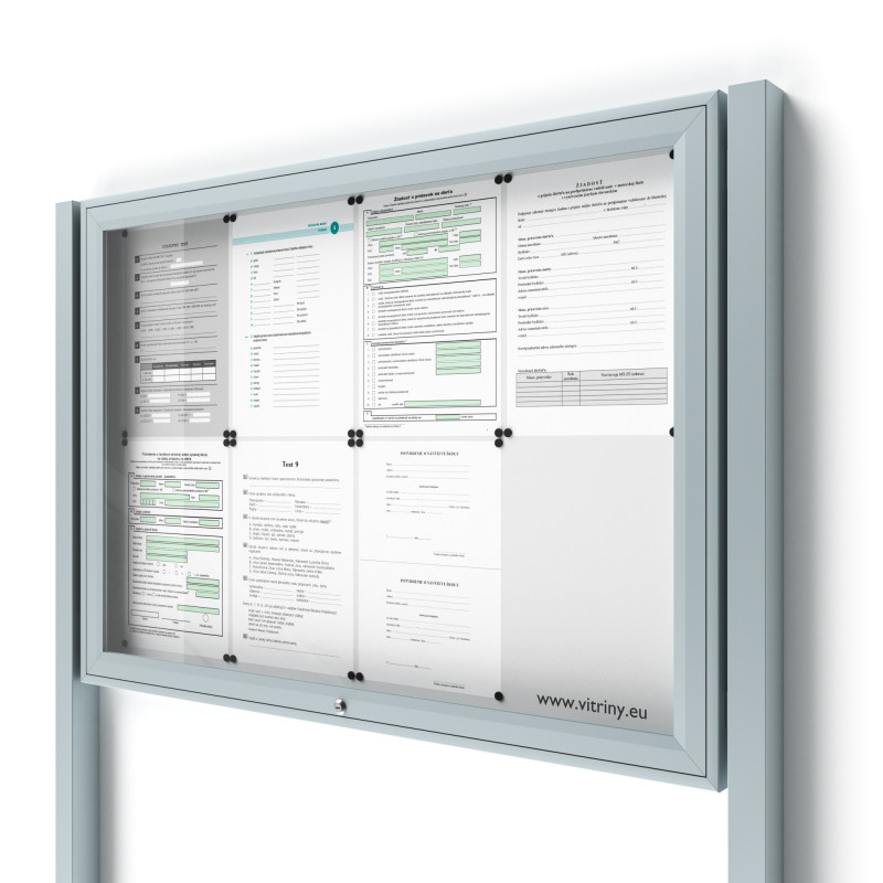 Uzamykateľná informačná vitrína 8xA4 so stĺpikmi