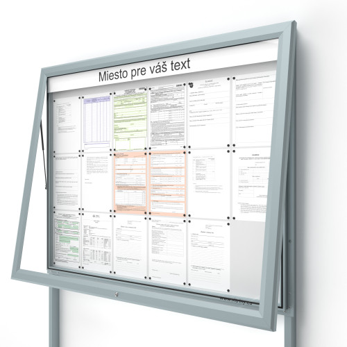 Vonkajšia informačná vitrína 18xA4 UP60 s nápisom a stĺpikmi